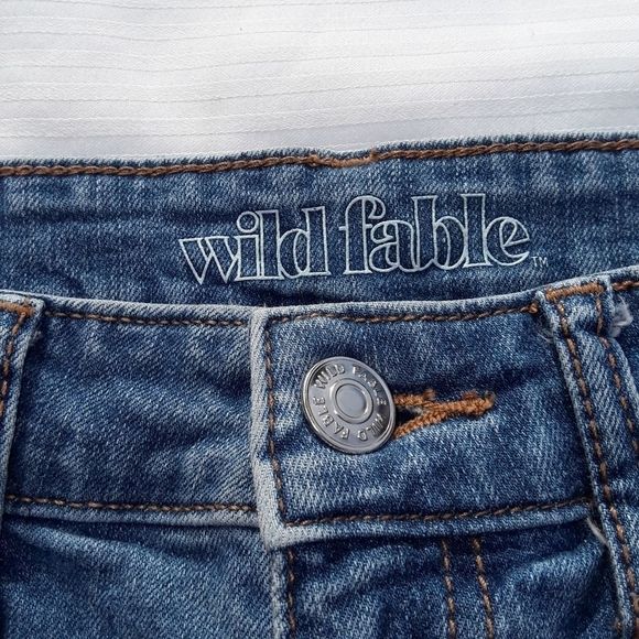 Wild Fable distressed jeans - Picture 3 of 11